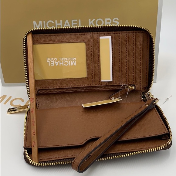 Michael Kors Jet Set Travel Phone Wallet Wristlet - Picture 15 of 16